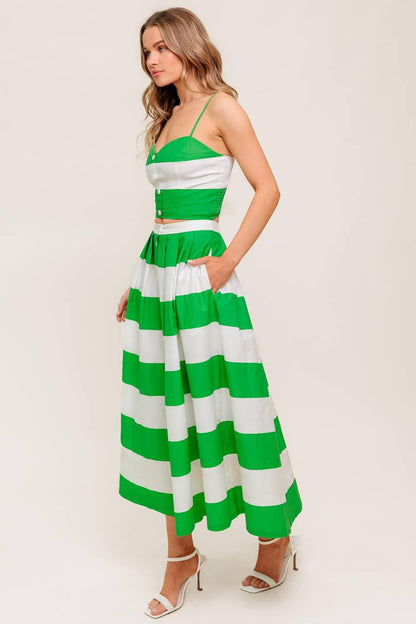 Infinite Flare Green Woven Top and Skirt Set