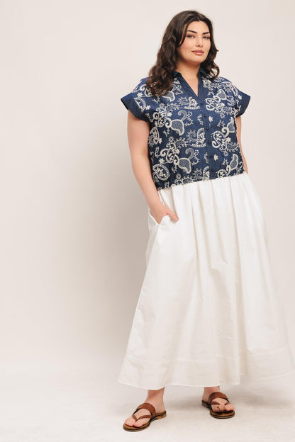 Handcrafted Feel Embroidery Top