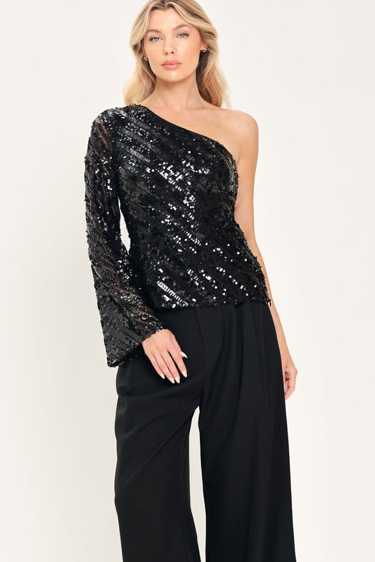 Noir Focus Black Statement Top