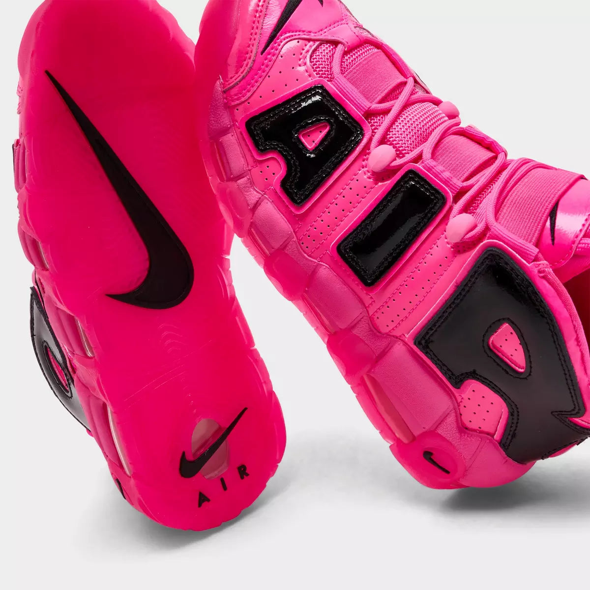 [iv2376-600] Womens Nike Air More Uptempo Se 'pink Blast Black (w)'