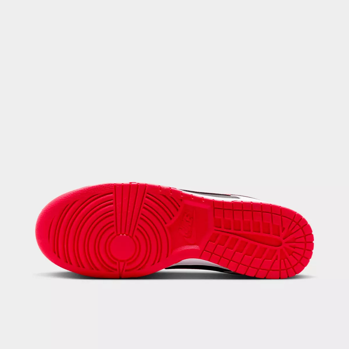 Men's Nike Dunk Low Retro - Black/University Red