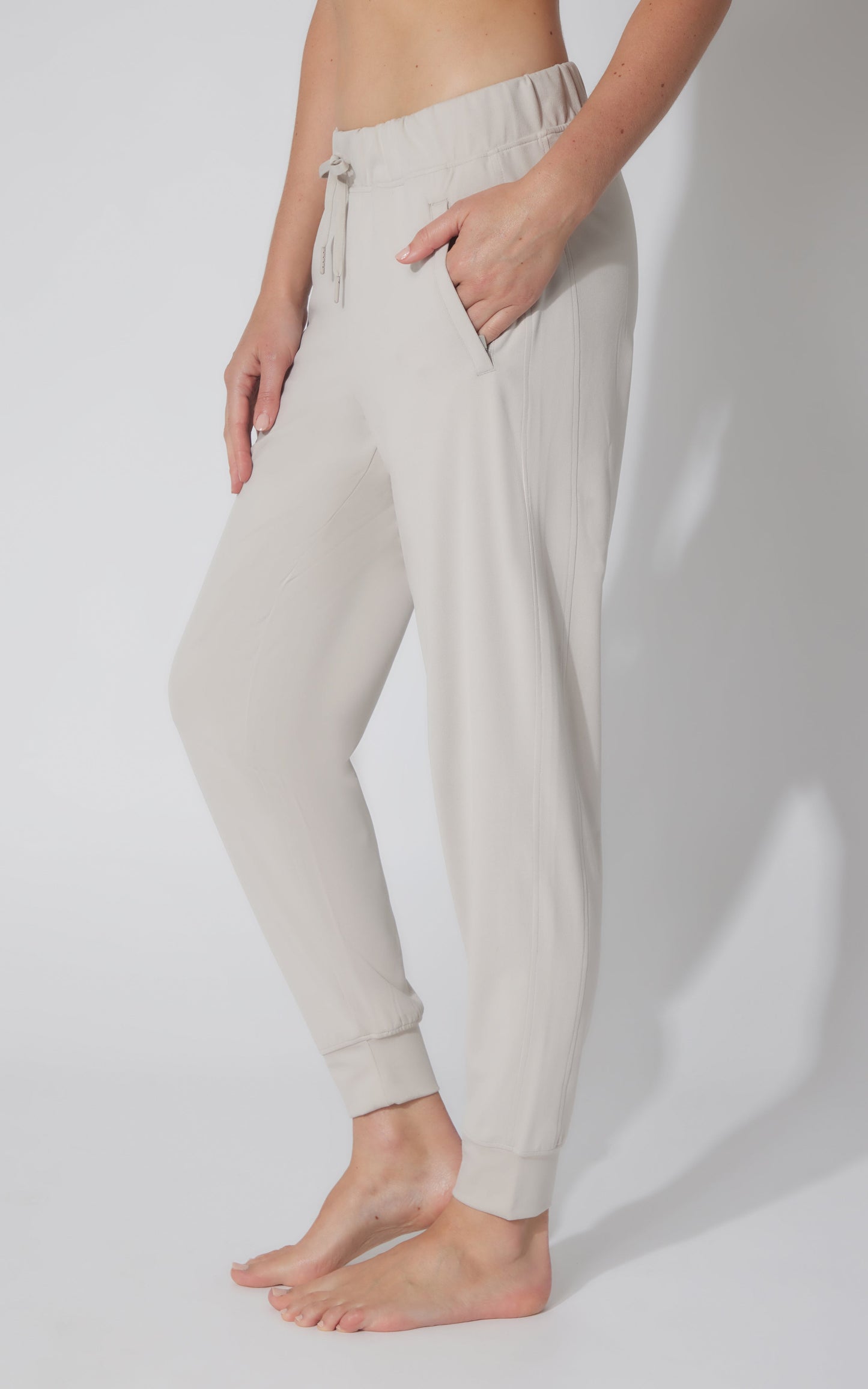 Lux Avenue Side Pocket Jogger