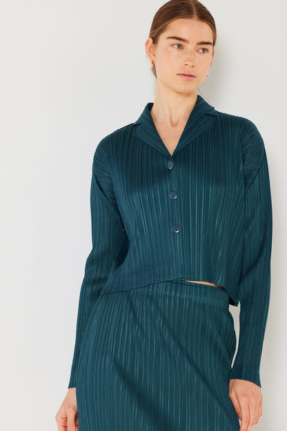 Marina West J03CR Pleated Cropped Button-Up Top