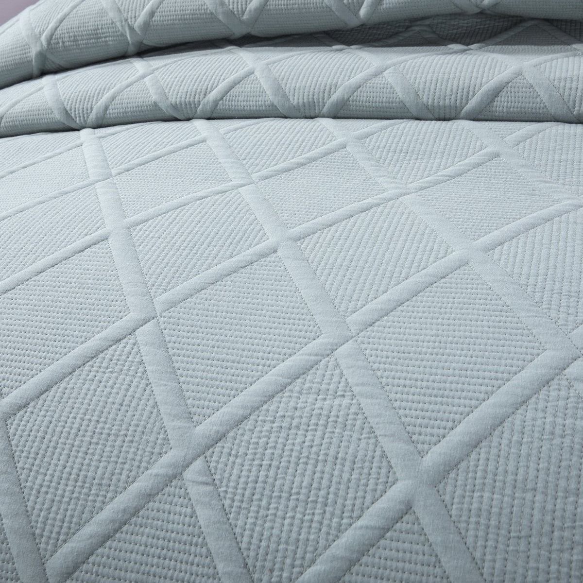 Tache Soothing Pastel Seafoam Blue Diamond Stitch Cotton Quilt Set (JHW-856)