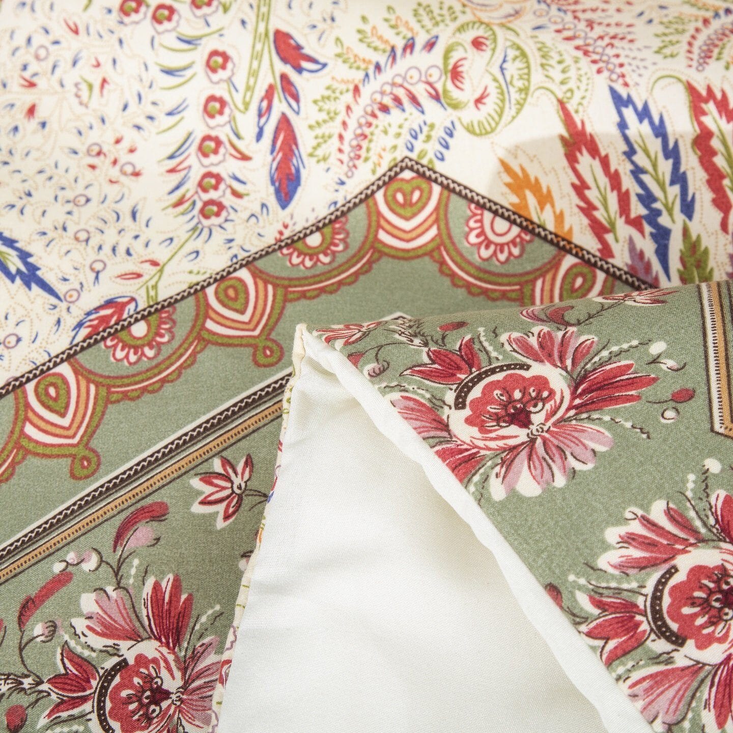 DaDa Bedding Cranberry Sage Floral Chevron Duvet Cover Set