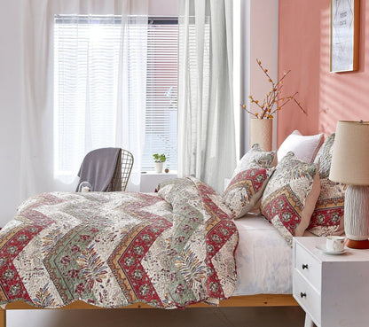 DaDa Bedding Cranberry Sage Floral Chevron Quilt Set - Lightweight Bedspread