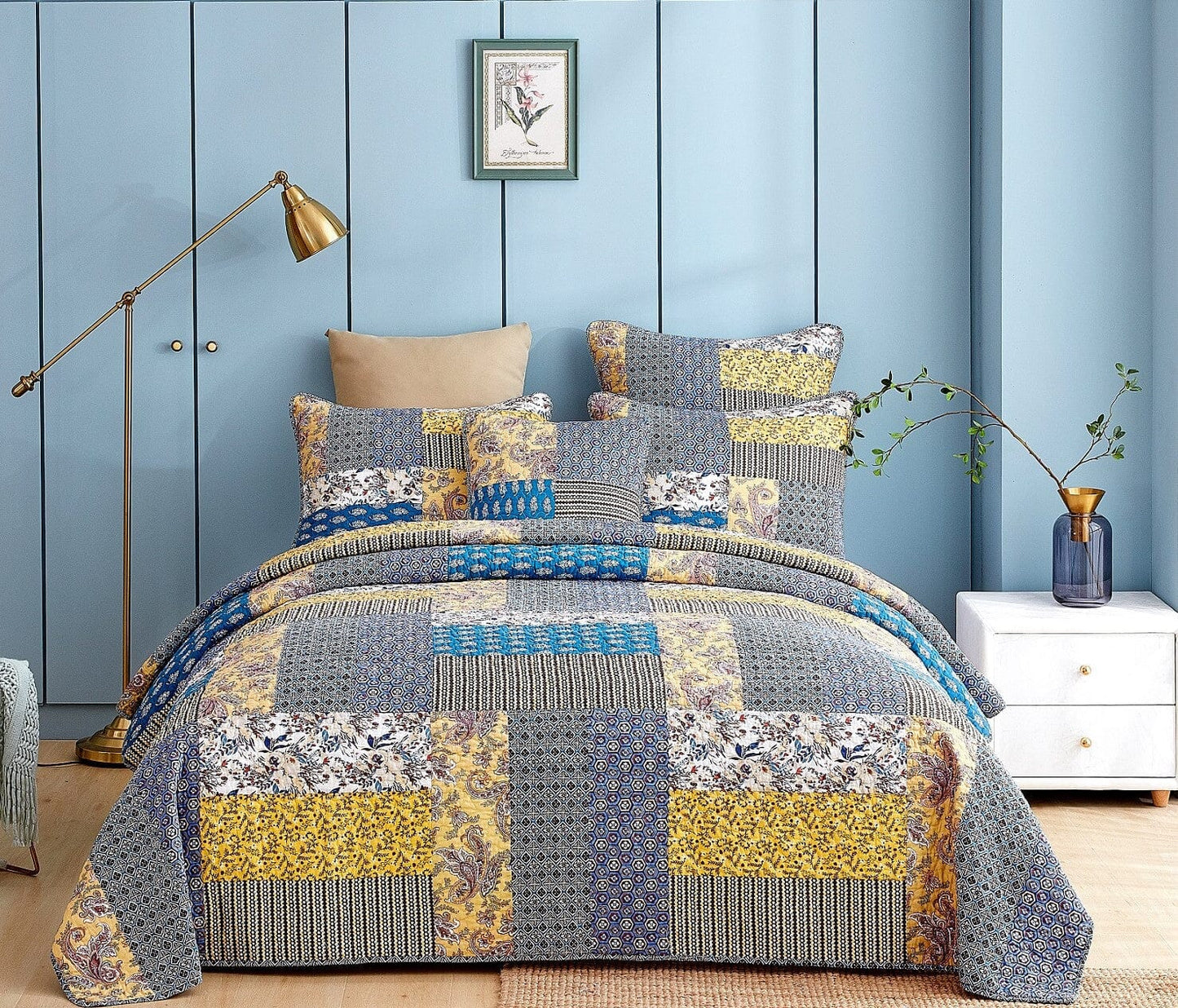 DaDa Bedding Honey Cove Floral Paisley Patchwork Quilt Set
