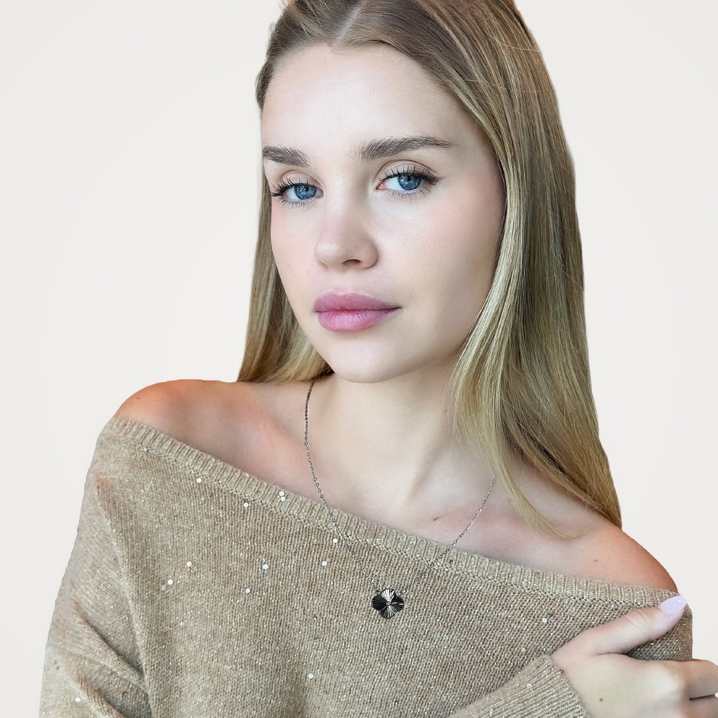 Elise Pendant