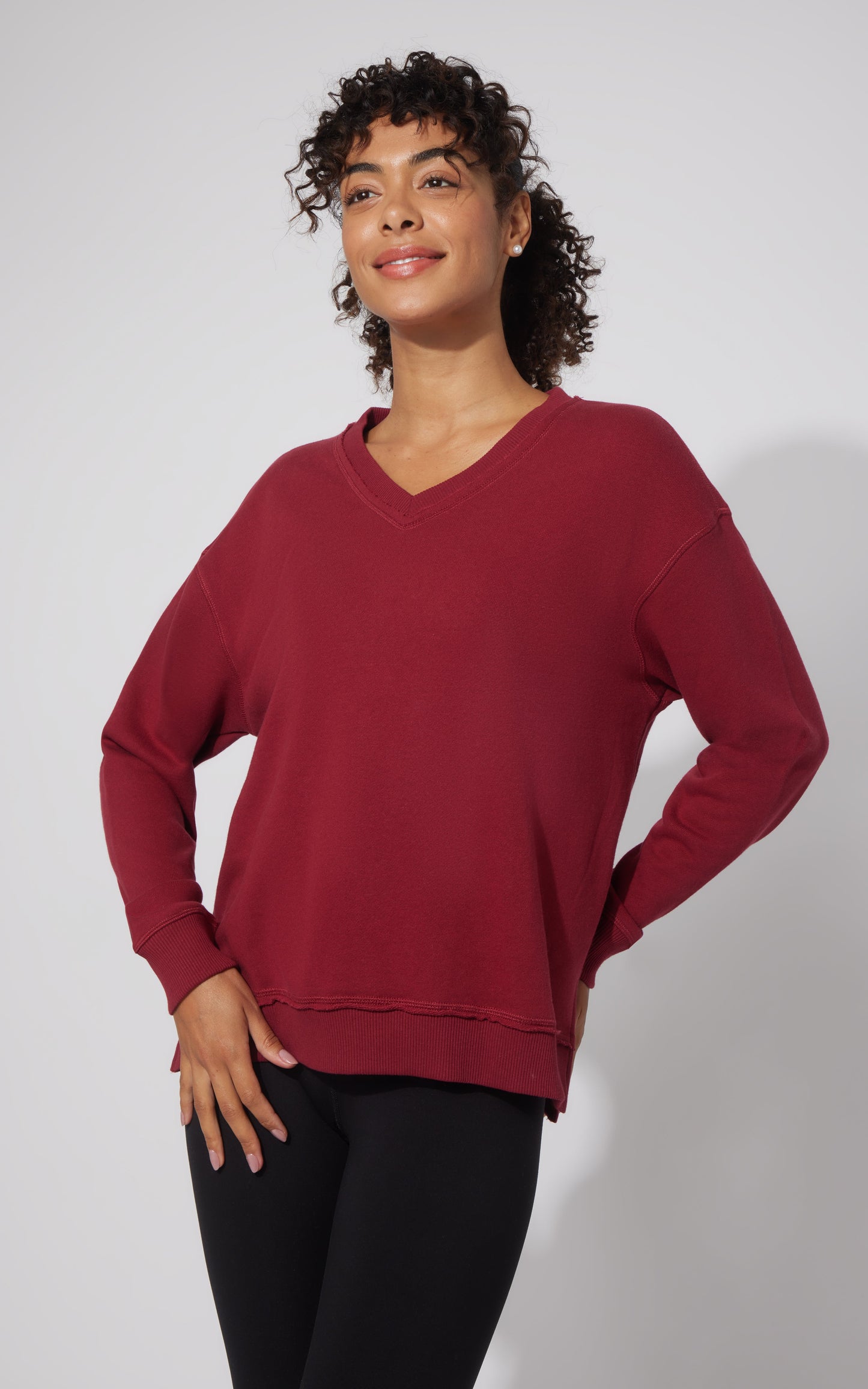 Loop Terry V-Neck Oversized Pullover