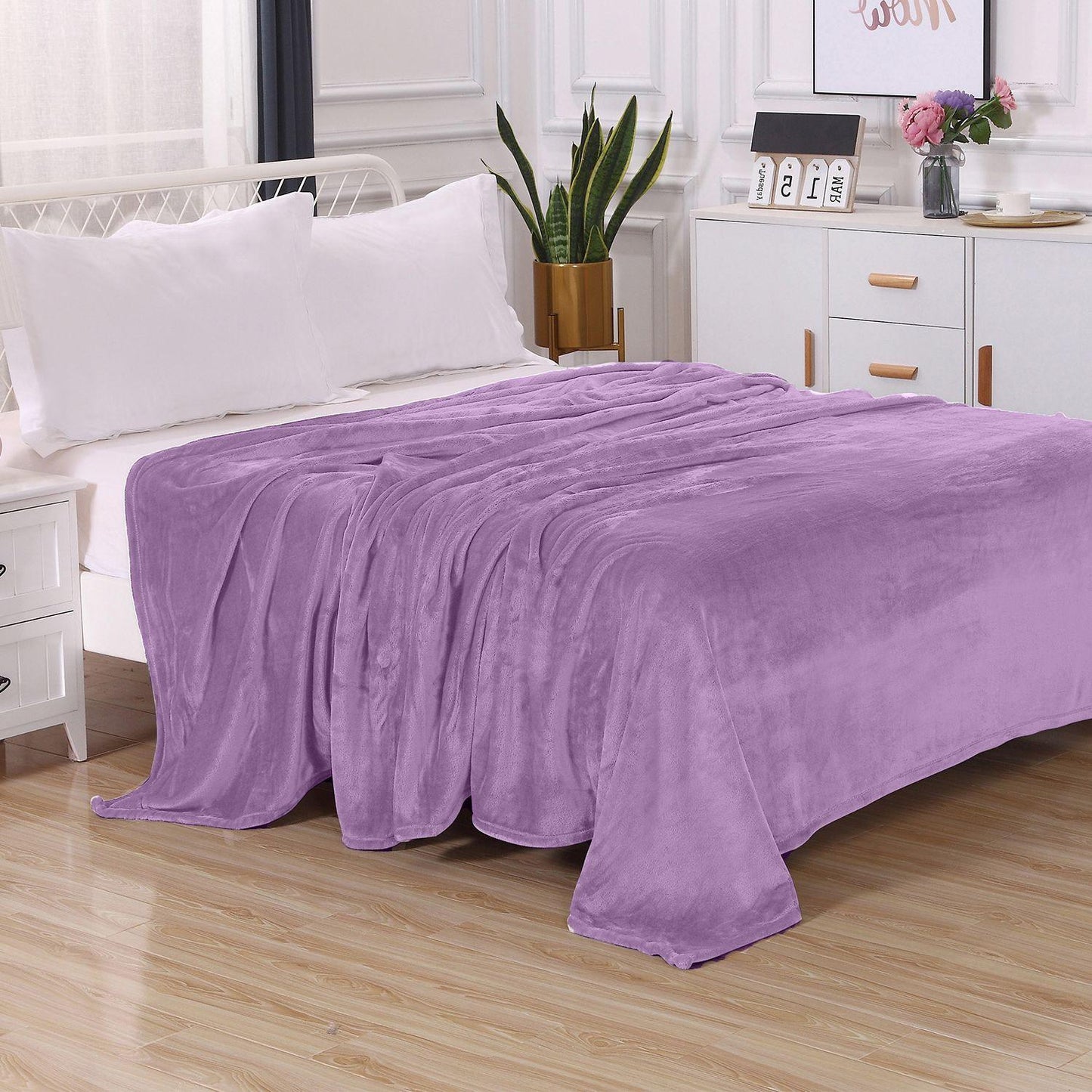 Elegant Comfort Velvet Plush Fleece Blanket Solid Color Design - Velour Blanket