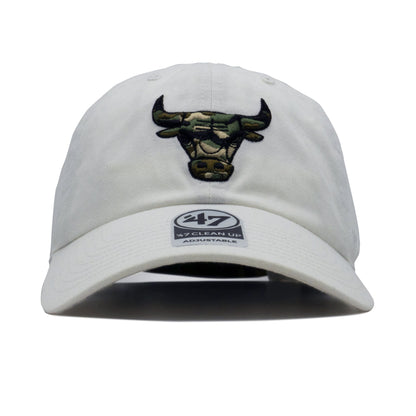 47 Brand Men's Chicago Bulls Clean Up Strapback Cap