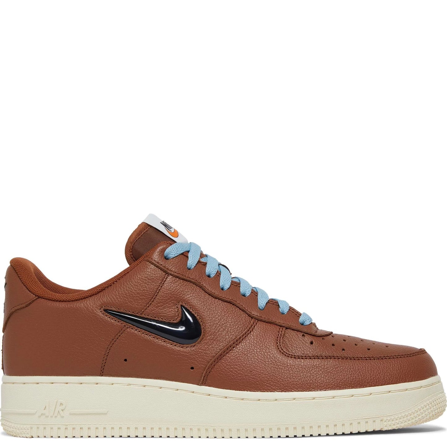 Nike Men's Air Force 1 Low '07 Premium Sneakers