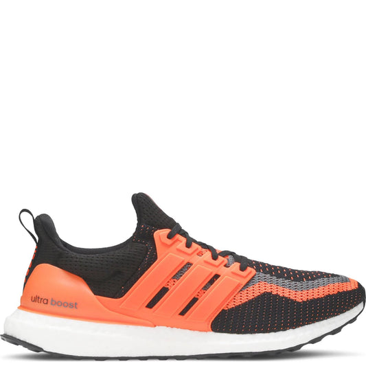 adidas Men's Ultraboost Dna X Juve Sneakers