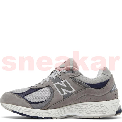 New Balance Men's X Thisisneverthat M2002Rth Sneakers