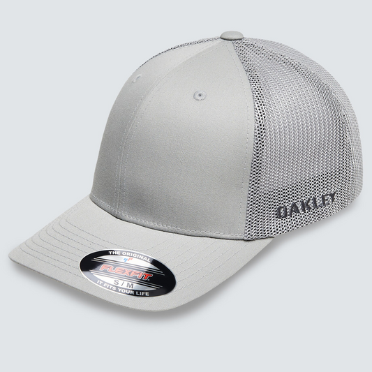 Men's Oakley Golf Cresting Trucker Hat