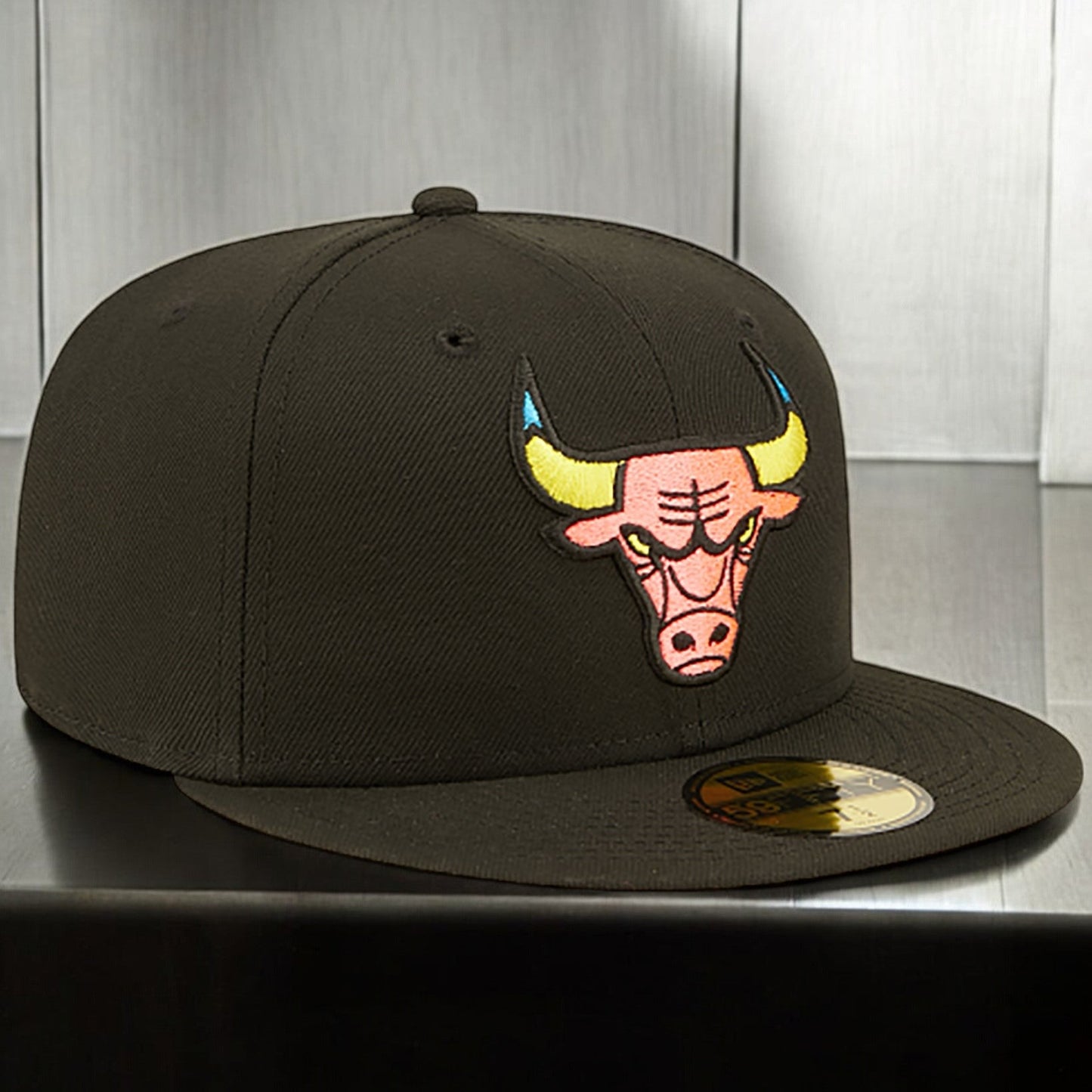 New Era Men's NBA 5950 Pink Glow Fitted Bulls