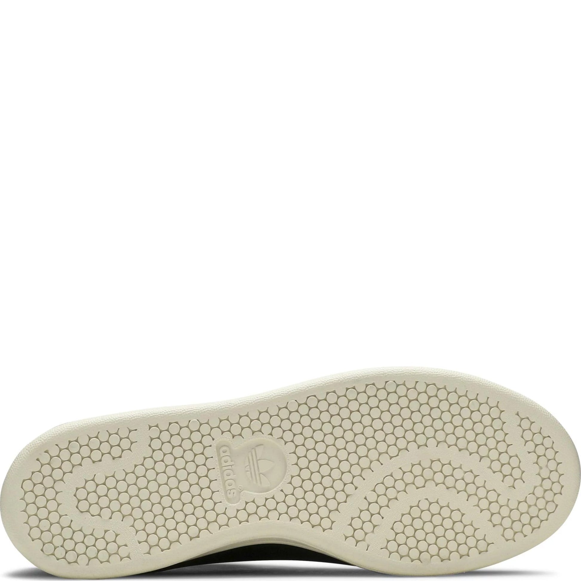 Cblack,Ftwwht,Owhite-