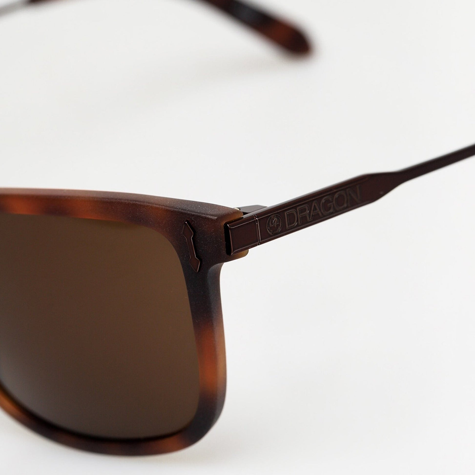 Thomas Matte Tortoise-