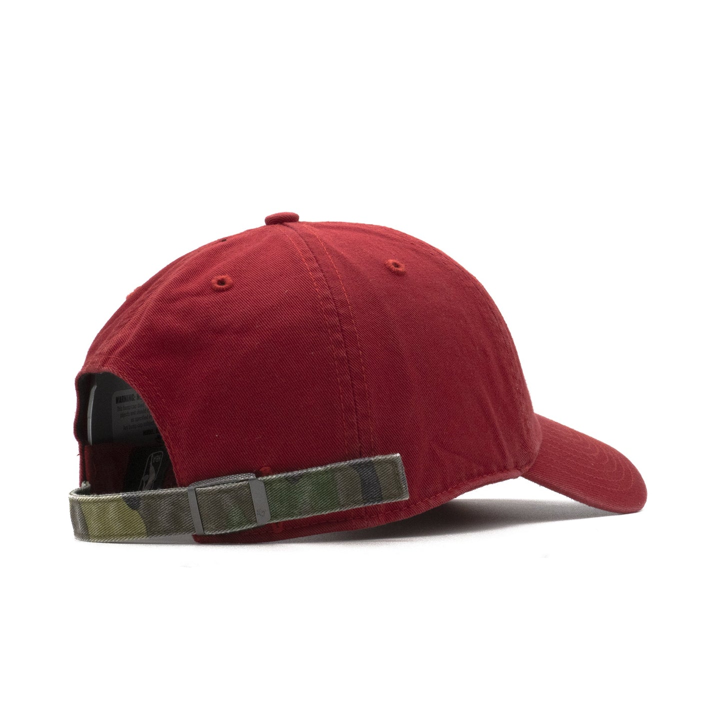 47 Brand Men's Chicago Bulls Clean Up Strapback Red/Camo