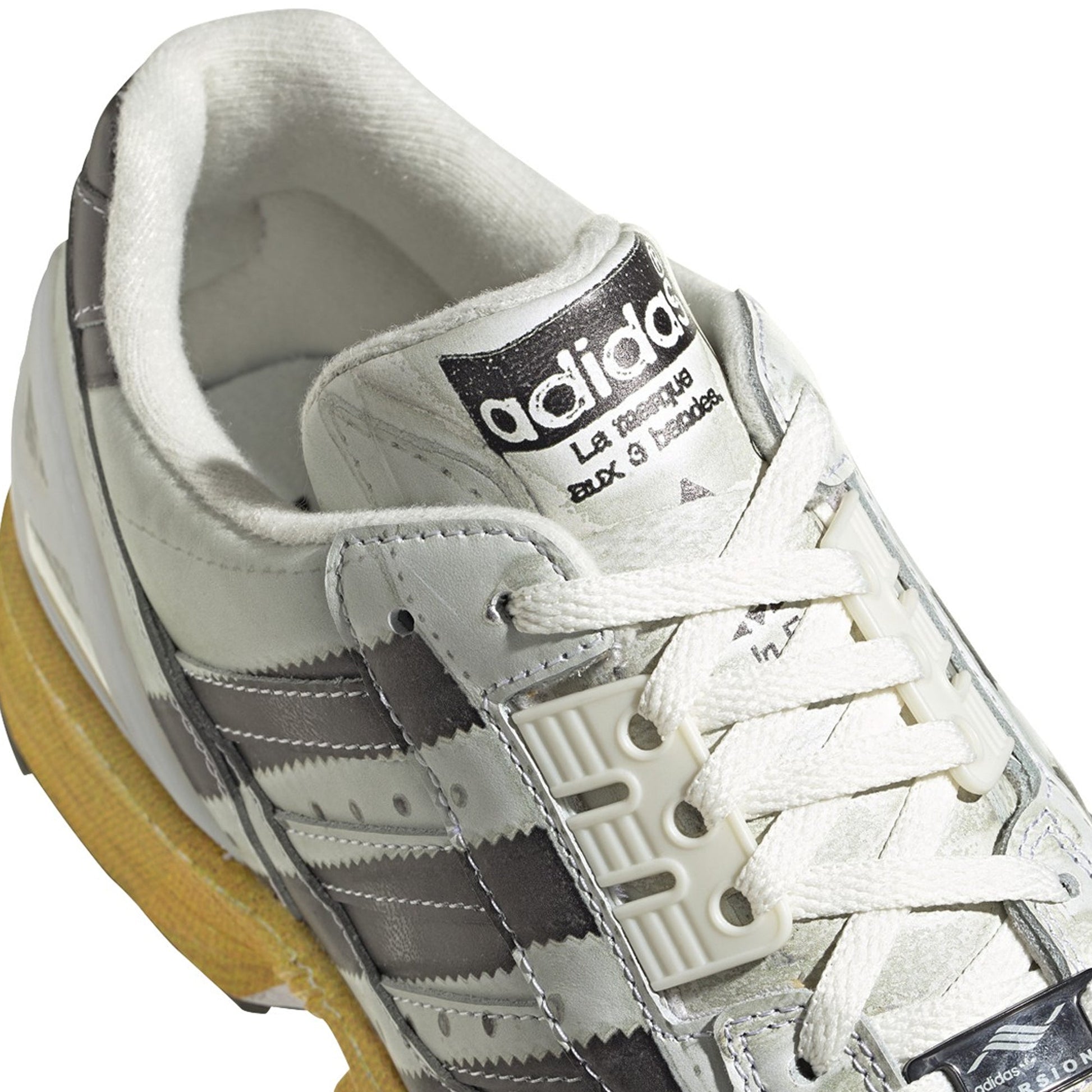 Ftwwht,Cblack,Owhite-