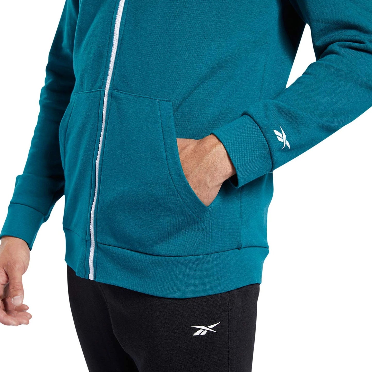 Reebok Men's Training Essentials Linear Logo Hoodie