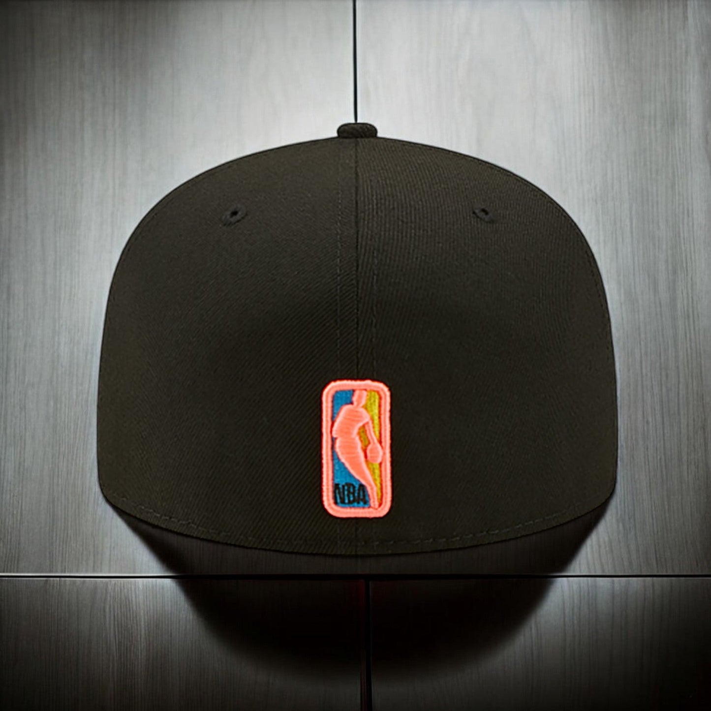 New Era Men's NBA 5950 Pink Glow Fitted Bulls