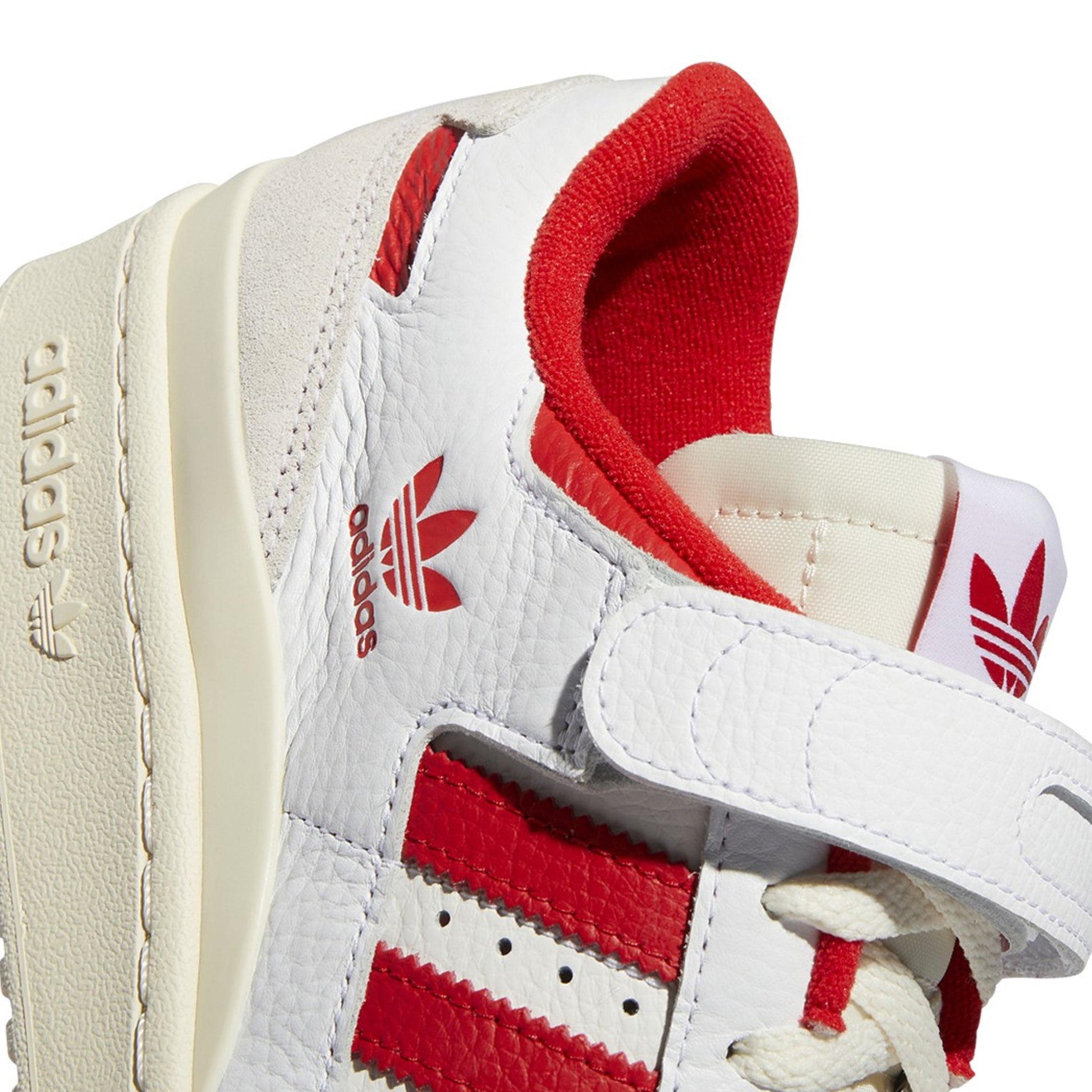 Ftwwht,Vivred,Cwhite-