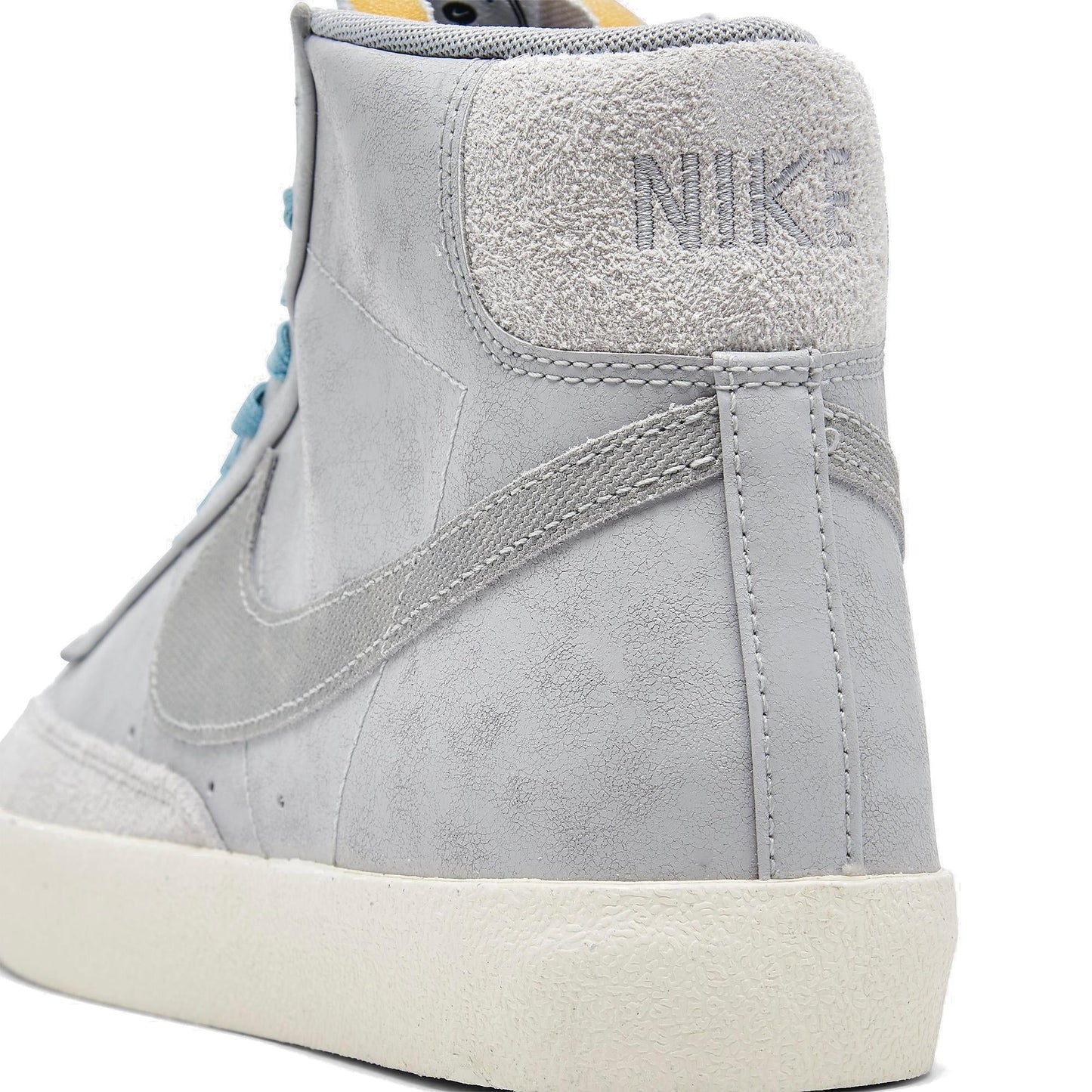 Grey Fog/Grey Fog/Alpha Orange/Light Smoke Grey-