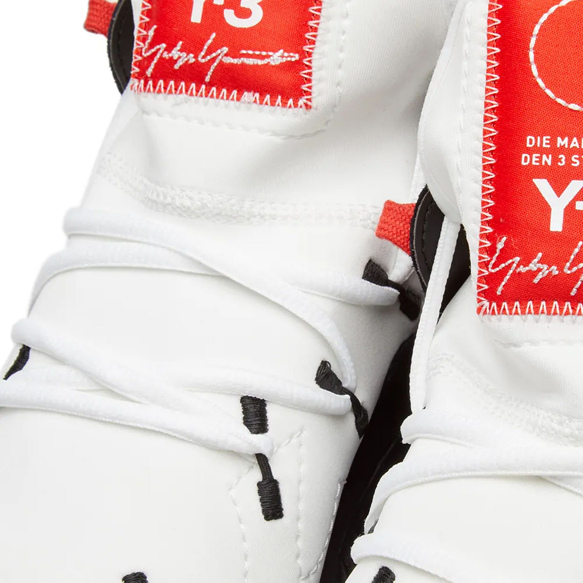 White/Black/Lush Red-