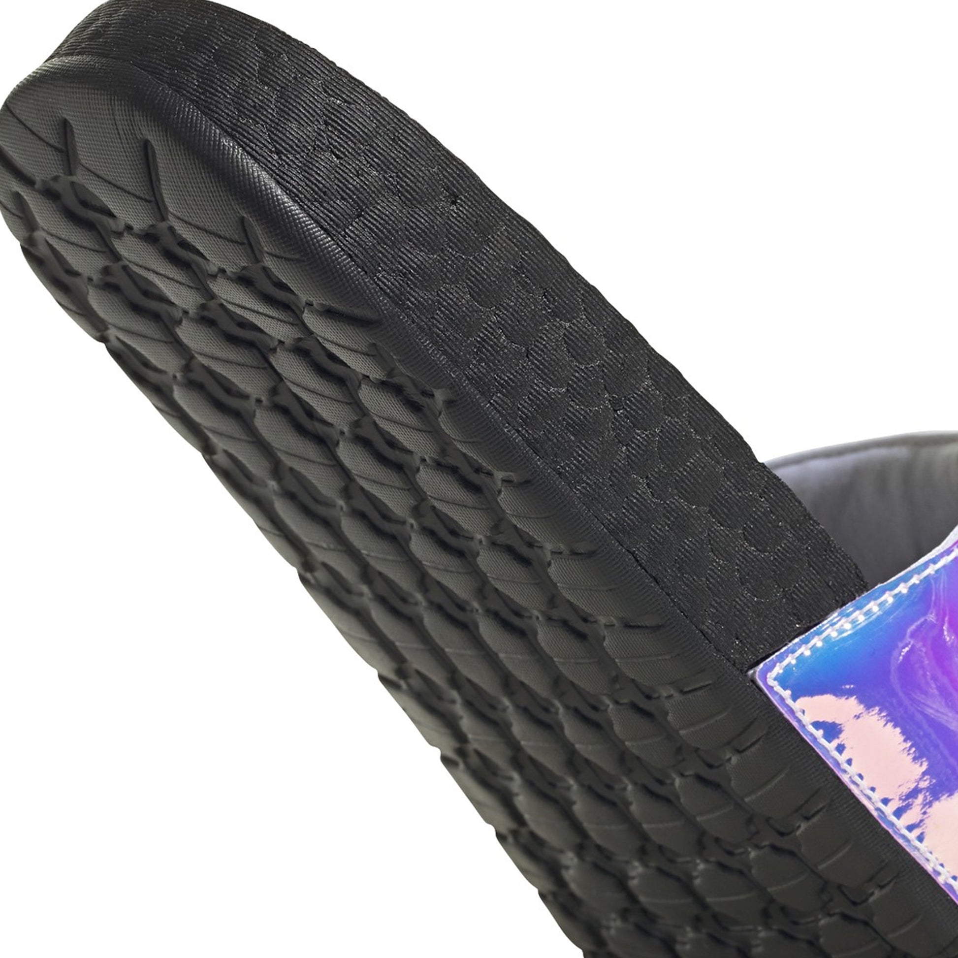 Irides,Ftwwht,Cblack-