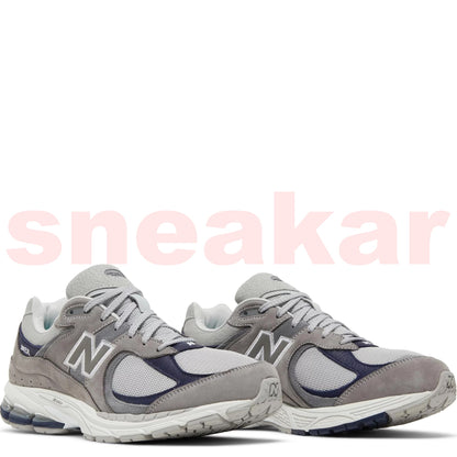 New Balance Men's X Thisisneverthat M2002Rth Sneakers