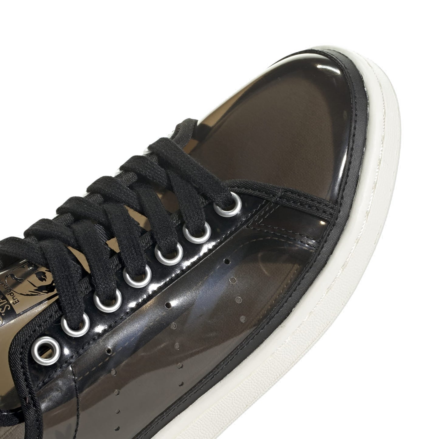 Black / Silver Metallic / Off White-