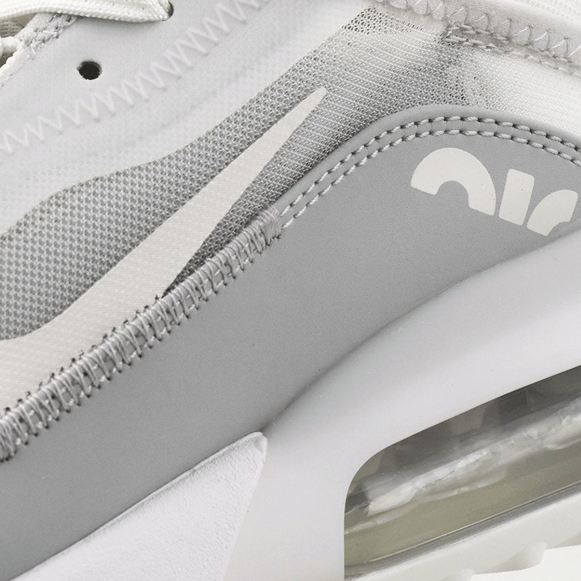 Lt Smoke/Summit White-