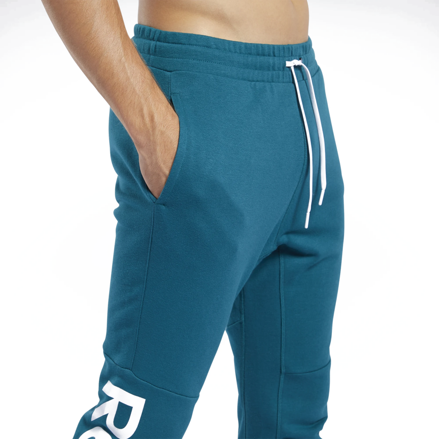 Reebok Men's Training Essentials Linear Logo Joggers