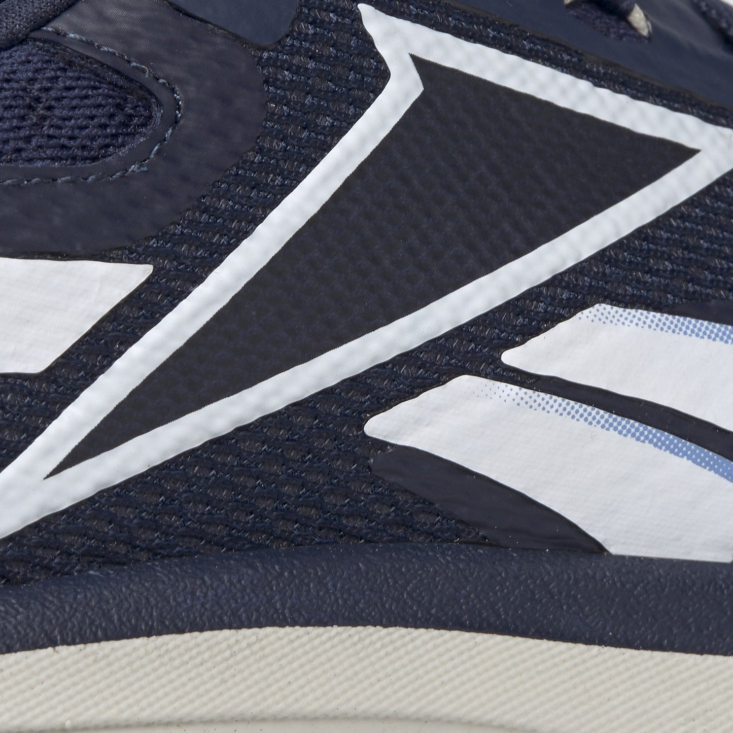 Conavy/White/Conblu-