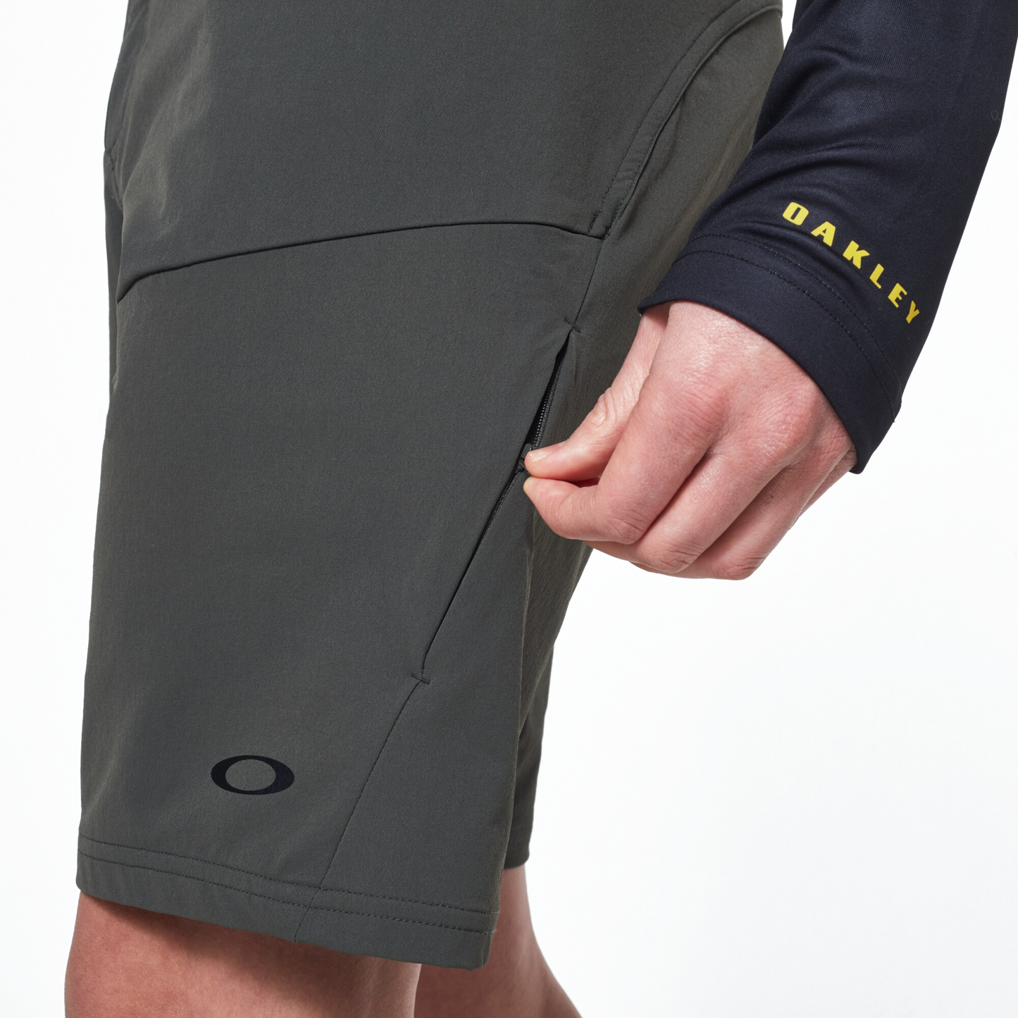 Oakley Men's Mtb Trail Short Sunglasses