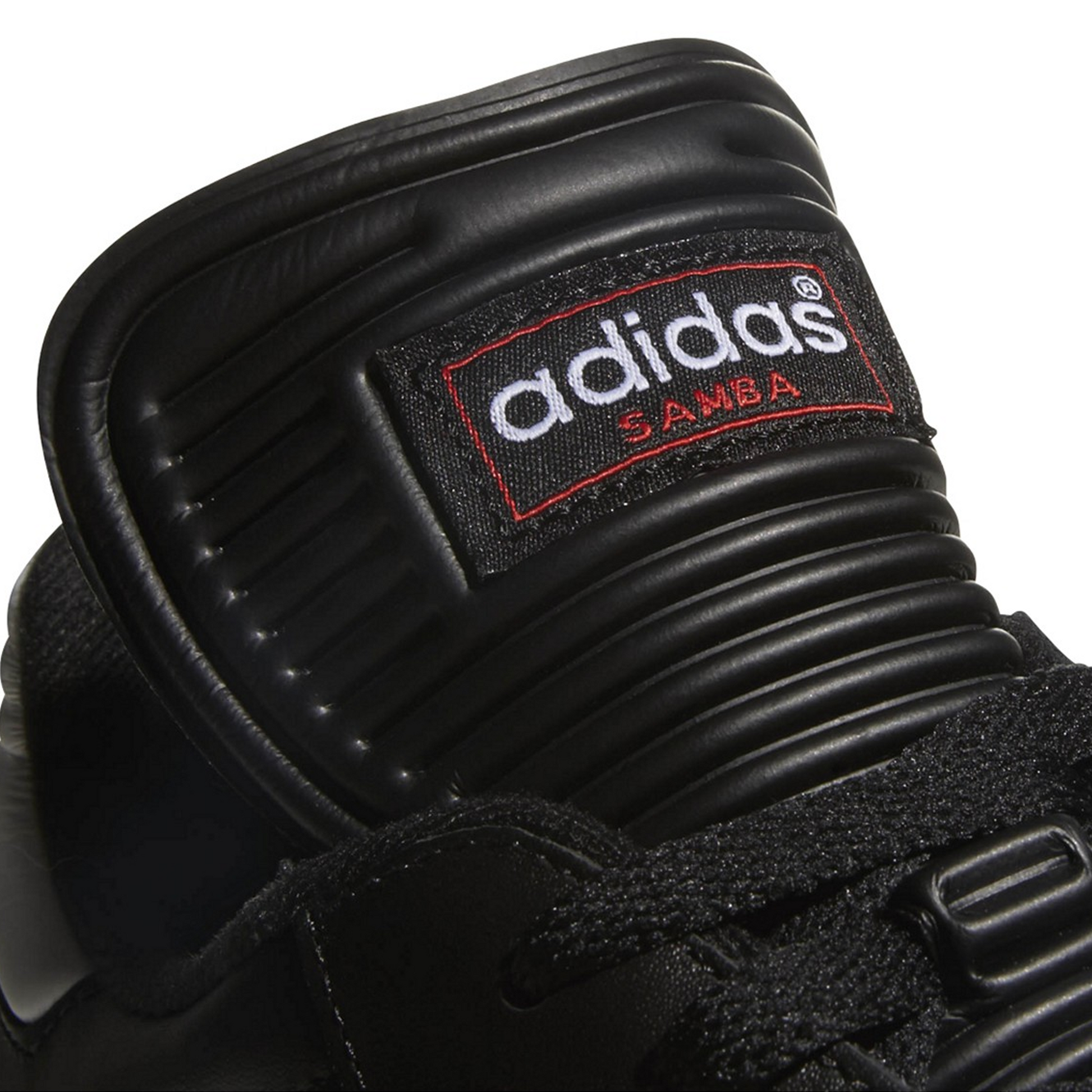 Cblack,Ftwwht,Cblack-