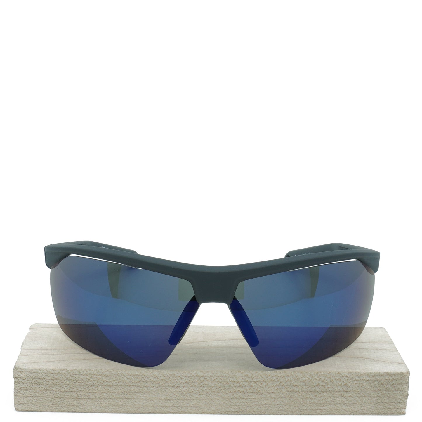 Nike Men's Tailwind 12 Sunglasses