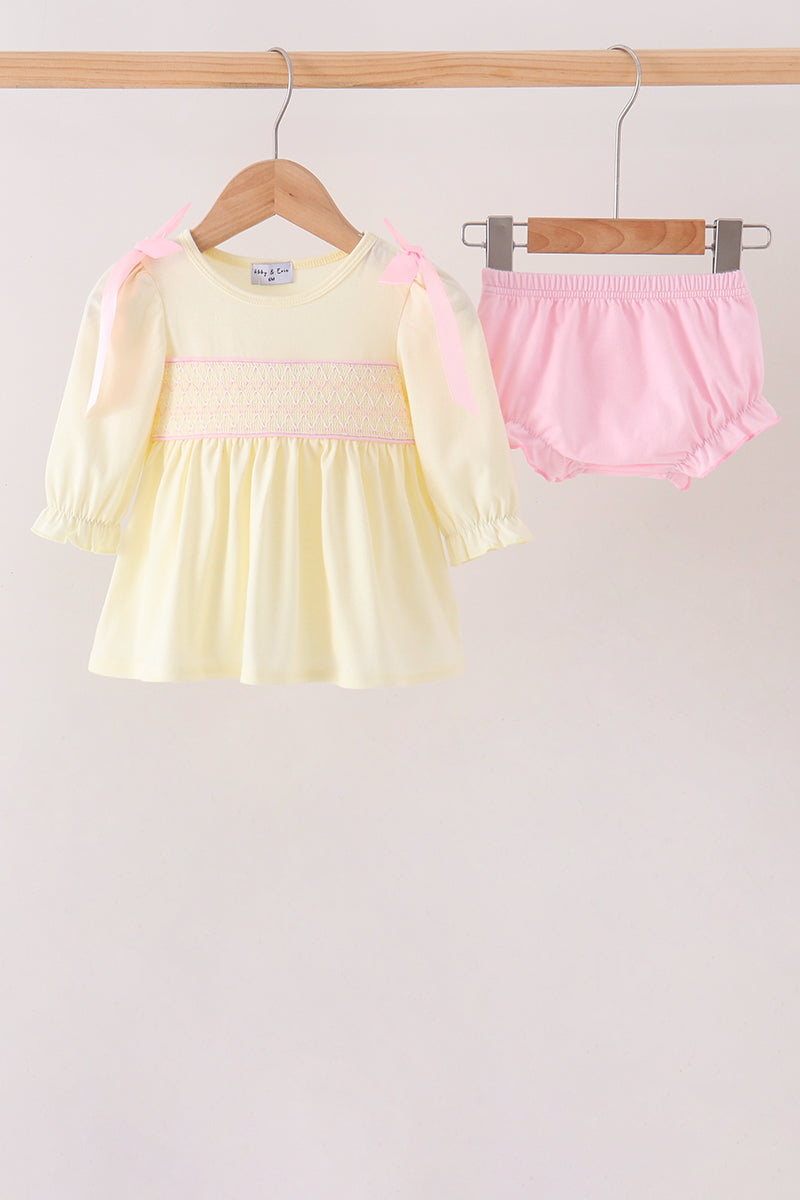 Cream Smocked Bow Bloomer Set