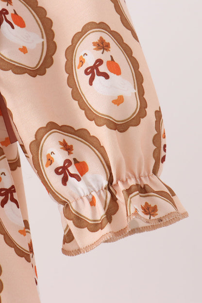 Brown Goose Pumpkin Ruffle Bubble