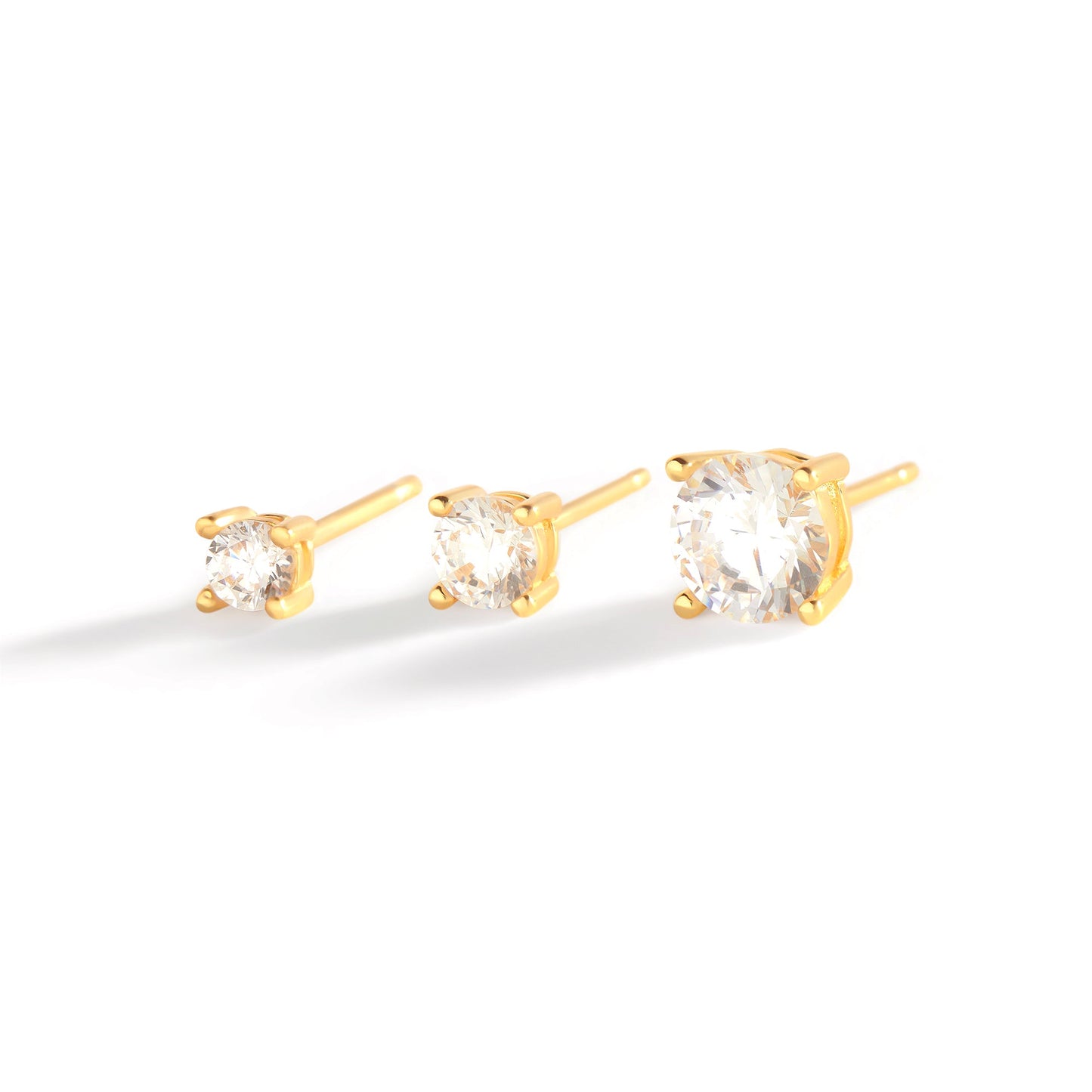Mint & Lily Classic Diamond Stud Earrings