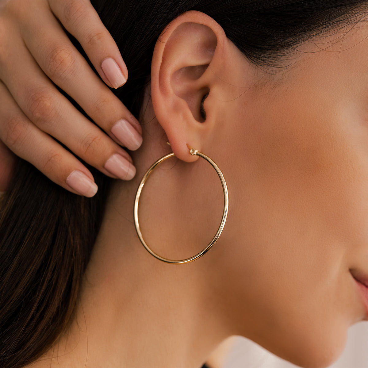 Mint & Lily Lynette Large Hoop Earrings