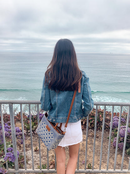 Mixte Small Woven Crossbody Bag