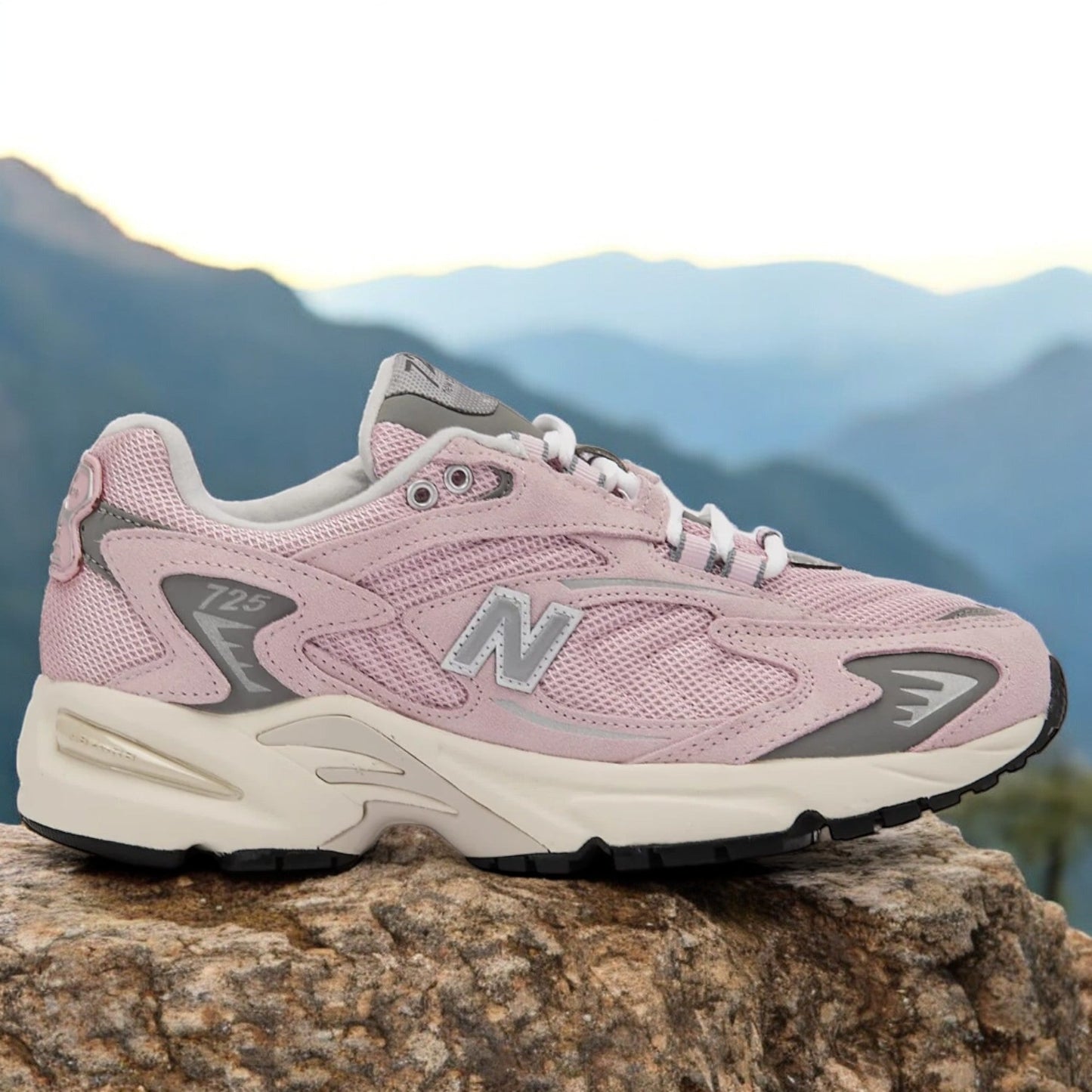 New Balance Men's 725 'Mid Century Pink' Sneakers