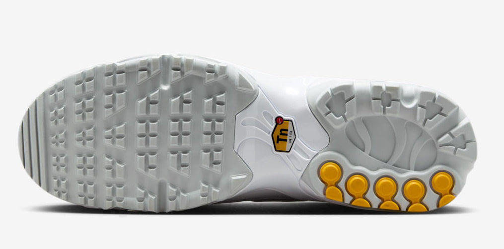 Nike Men's Air Max Plus G Sneakers