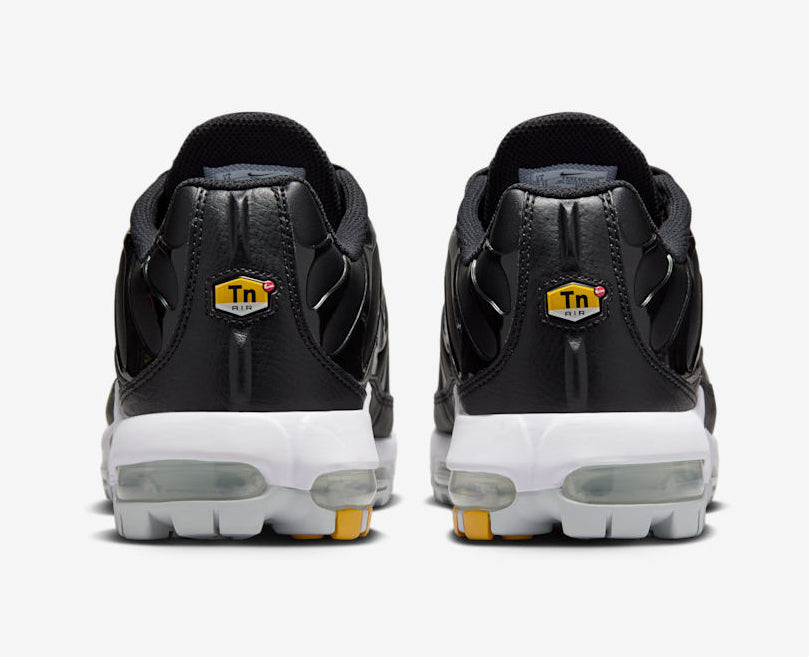 Nike Men's Air Max Plus G Sneakers