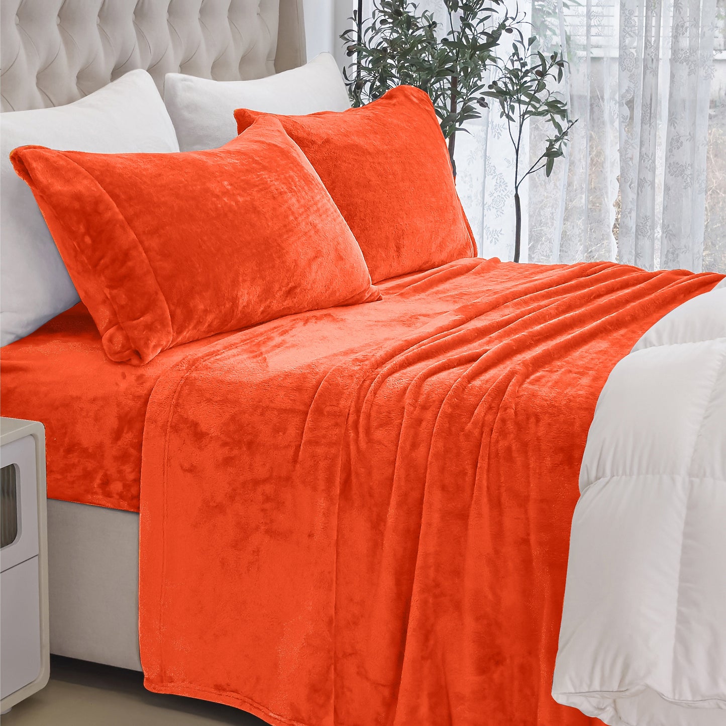 Mocassi 4-Piece Velvet Plush Flannel Sheet Set