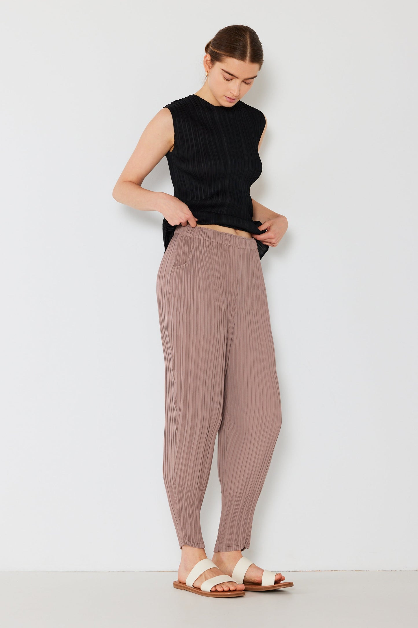 Marina West Pleated Relaxed-Fit Slight Drop Crotch Pants- Style#P04JG