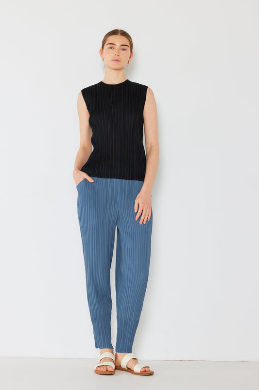 Pleated Relaxed-Fit Slight Drop Crotch Pants (P04JG) - Steel Blue