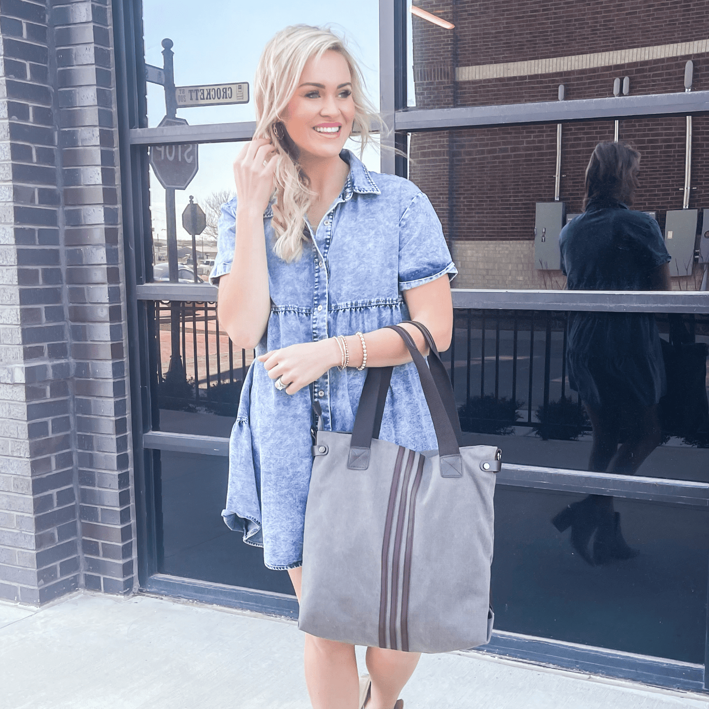 Threaded Pear Kelly Canvas Tote